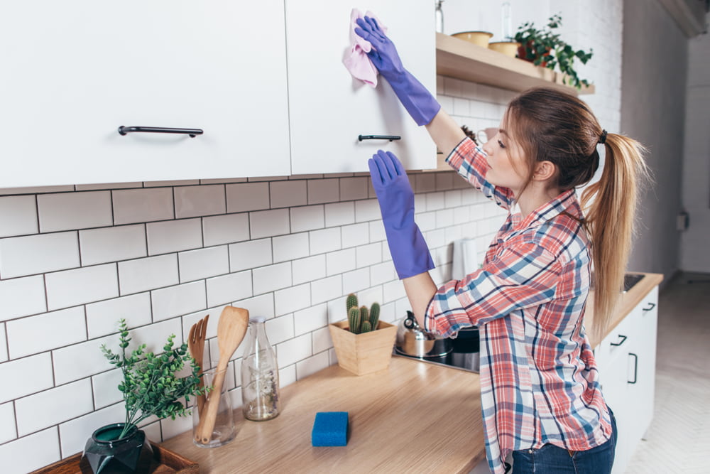 What is the fastest way to clean a kitchen