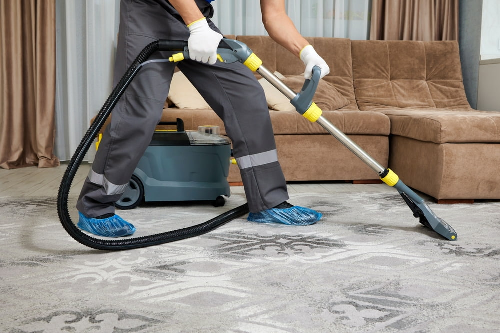 What are 5 qualities of a good maid?