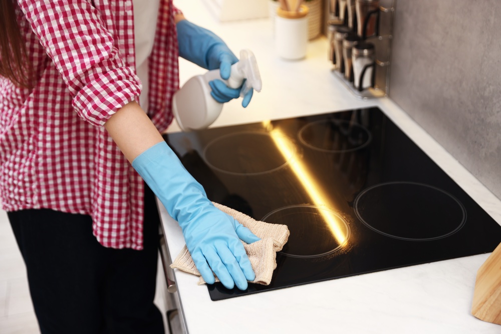 What are the benefits of using maid services
